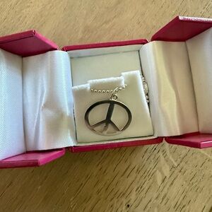 Brand New Never Worn Helen Ficalora Sterling Silver Peace Necklace - ball chain